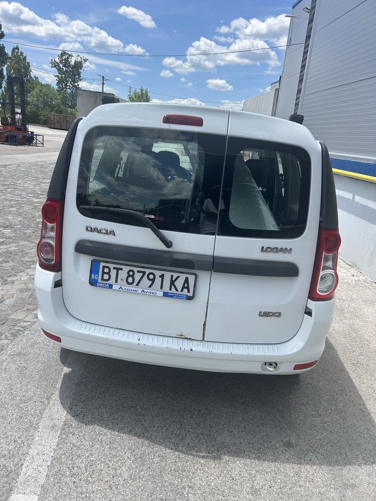 Dacia Logan 1,5 DCI 2011г