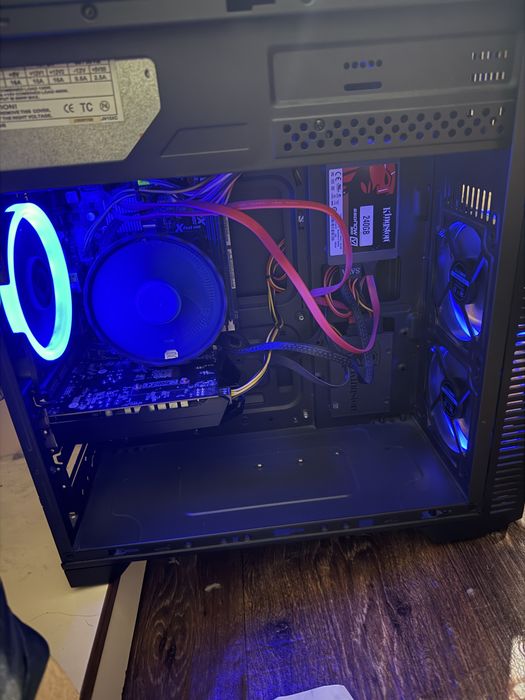 Продам срочно компьютер