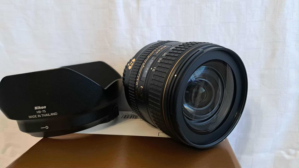 Vând kit Aparat  DSLR Nikon D500 cu obiectiv Nikkor 16-80 mm f 2.8-4E