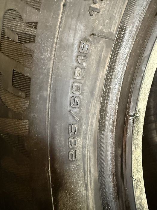 Продам резину GOOD YEAR 285/60/18