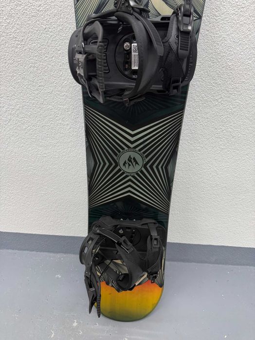placa noua snowboard jones prodigy L145cm