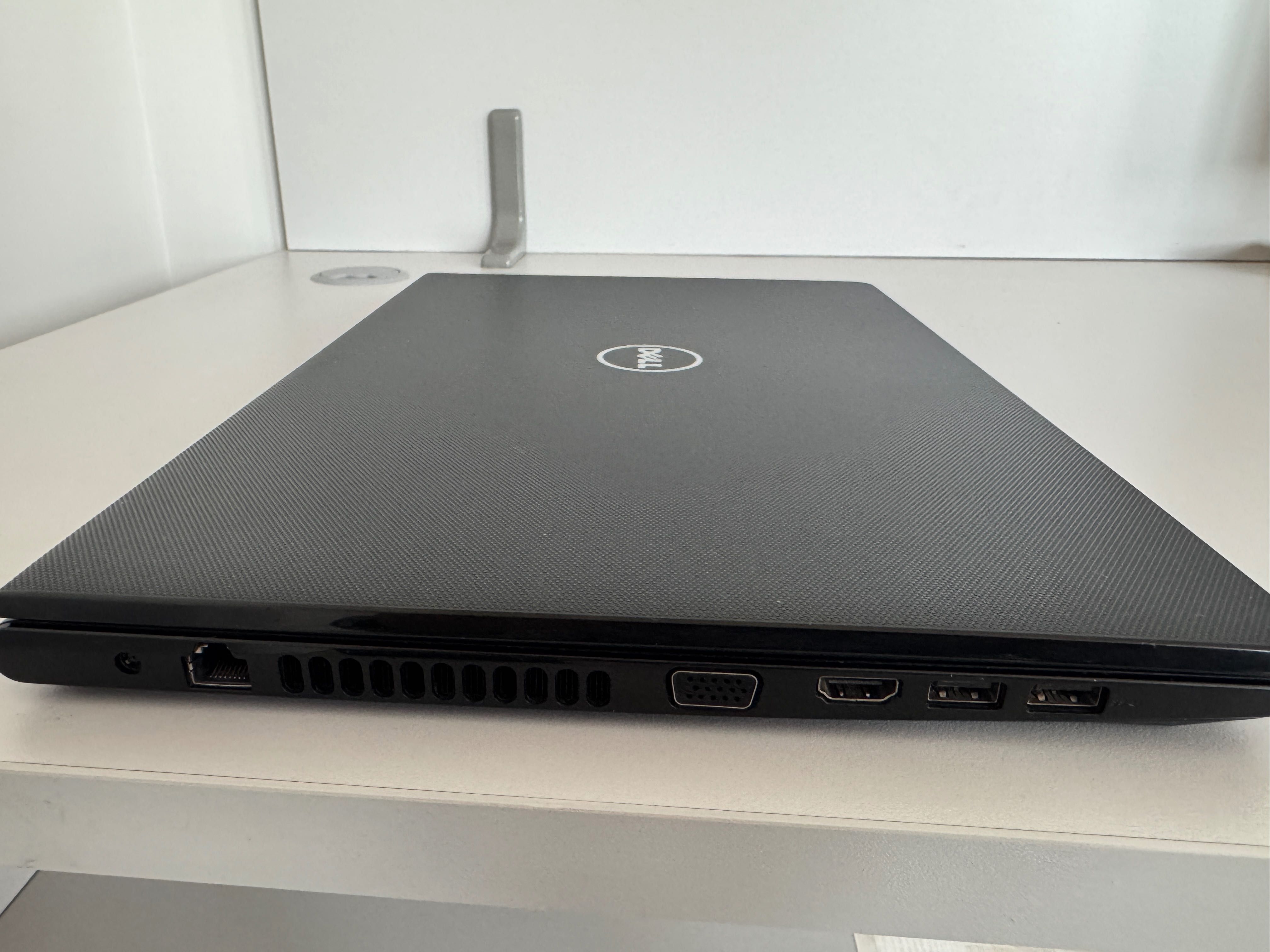 Преносим компютър Dell Vostro 3568 (VOSTRO 15), 16 GB RAM, 256 GB SSD