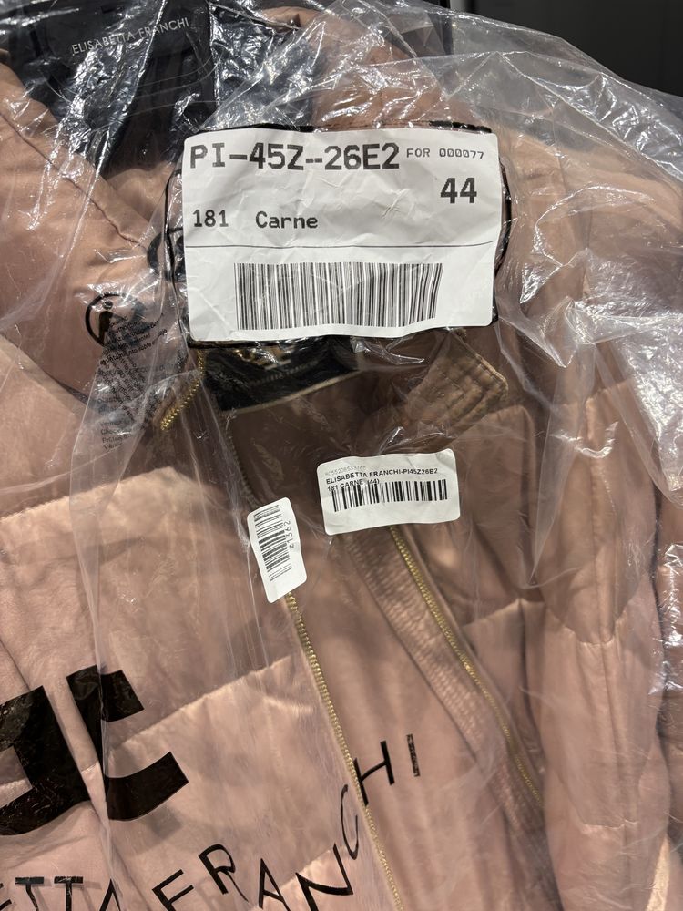 Яке - Elisabetta Franchi