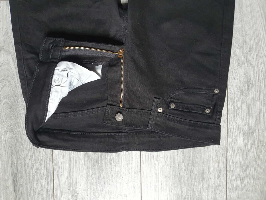 Blugi LEVI'S 511 Slim - Marime W32 L30 (Talie 84 cm)