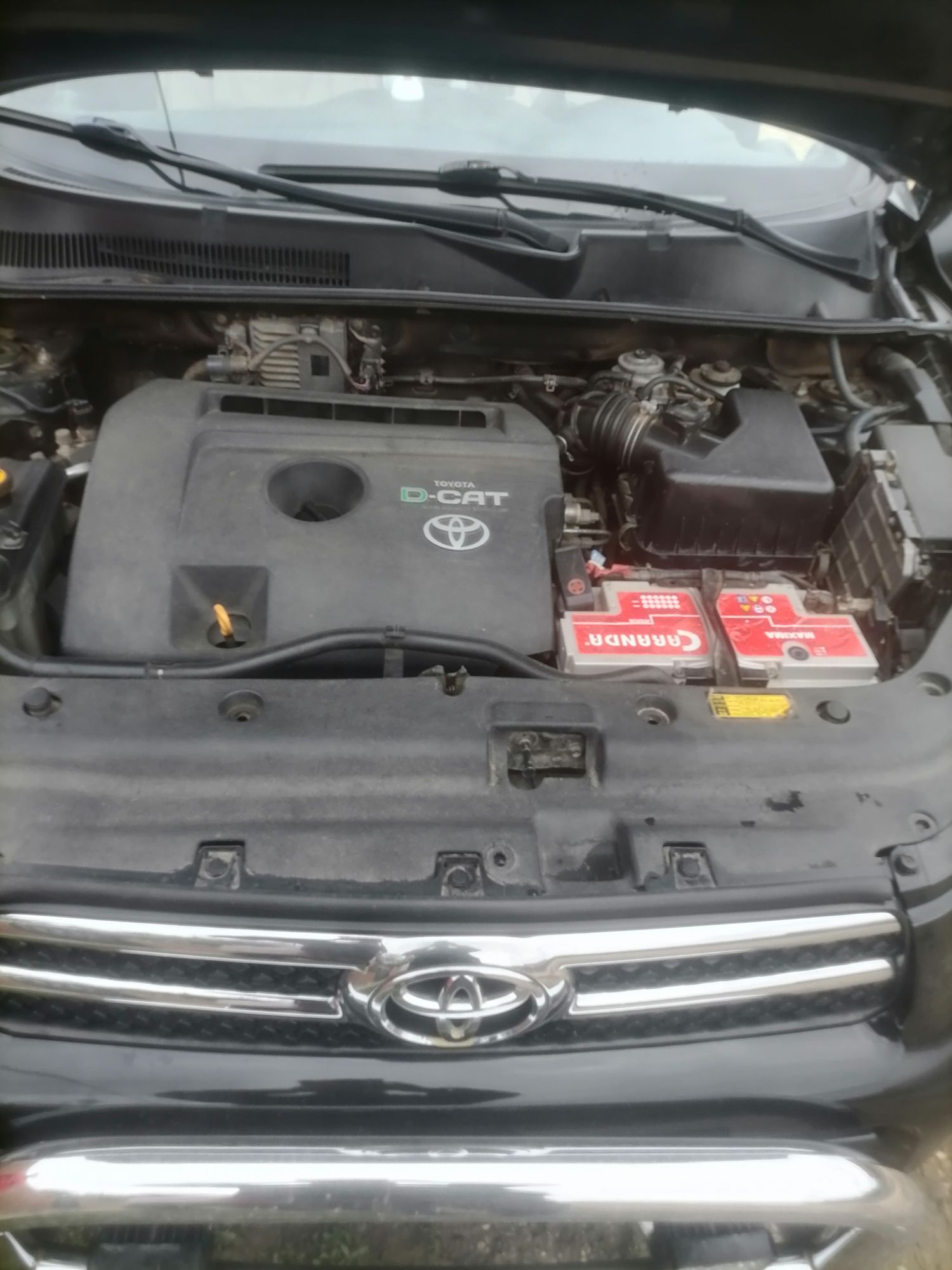 Toyota Rav4 an 2006 motor 2.2