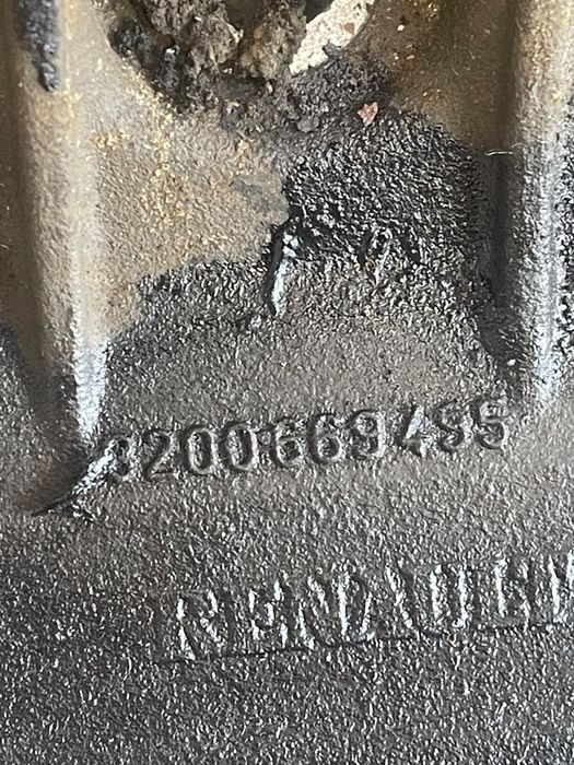 Suport accesorii DACIA LODGY 2012 - > 1.5DCI 8200669495