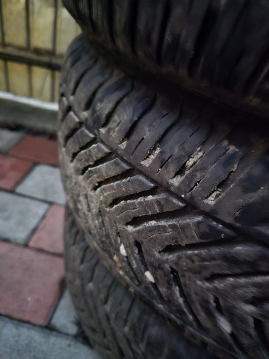 Jante aliaj 5x112 R16 cu anvelope All Season 205/55/R16 2024