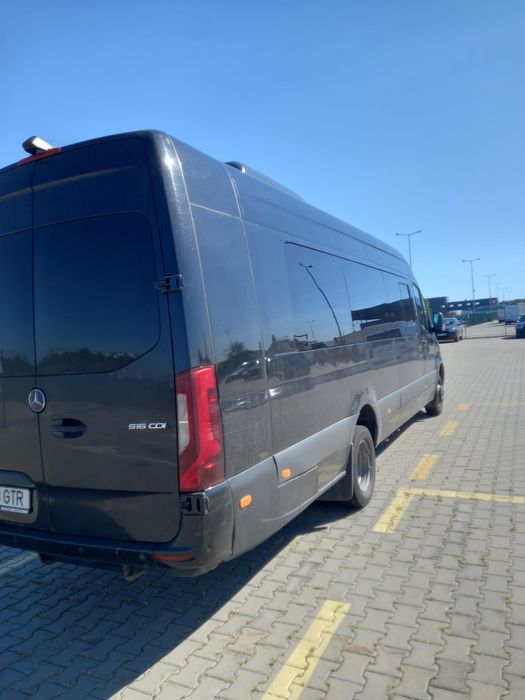 Microbuz Mercedes Sprinter