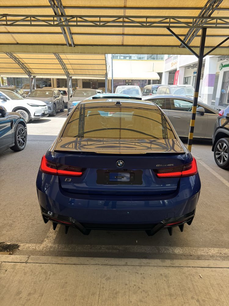 Bmw i3 2024 Notariusga Tayyor Mka rang Uzbda 3ta Eng Fuli +6.000$ dop