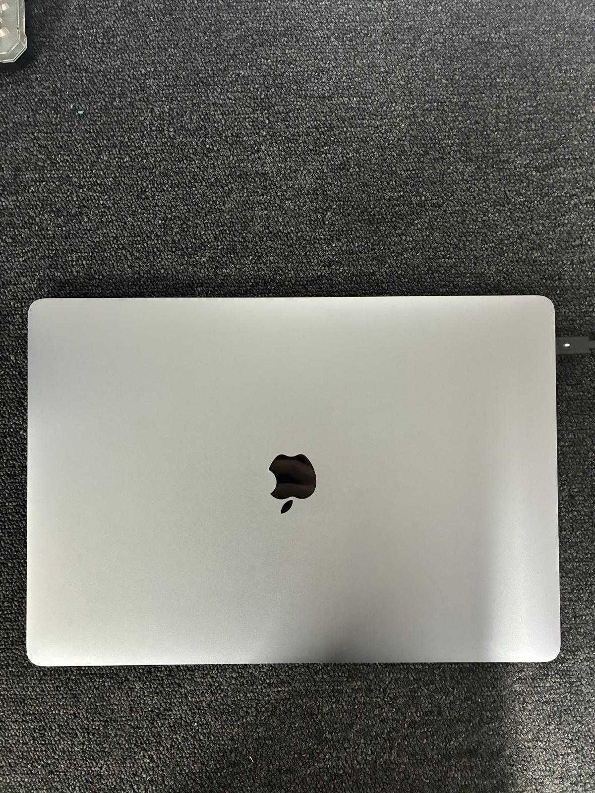 OFERTA Apple MacBook PRO 15" A1990 i7 | 32gb | Touchbar - Impecabil !