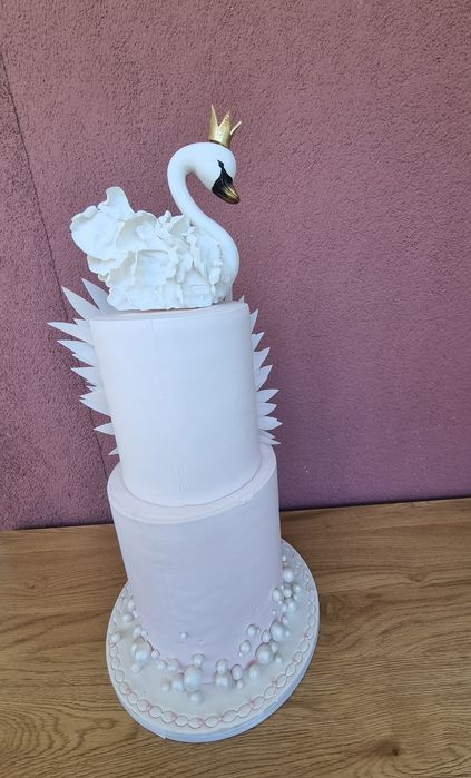 Tort macheta botez, lebada
