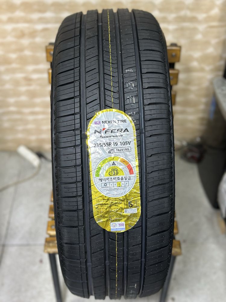Nexen NFera Supreme SUV | 235/55R19