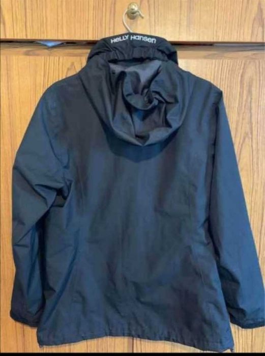 Дамско яке helly hansen