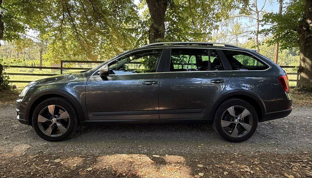 Skoda Octavia Scout 4x4 2.0 TDI ^ DSG cutie automata ^ EURO 6 2015