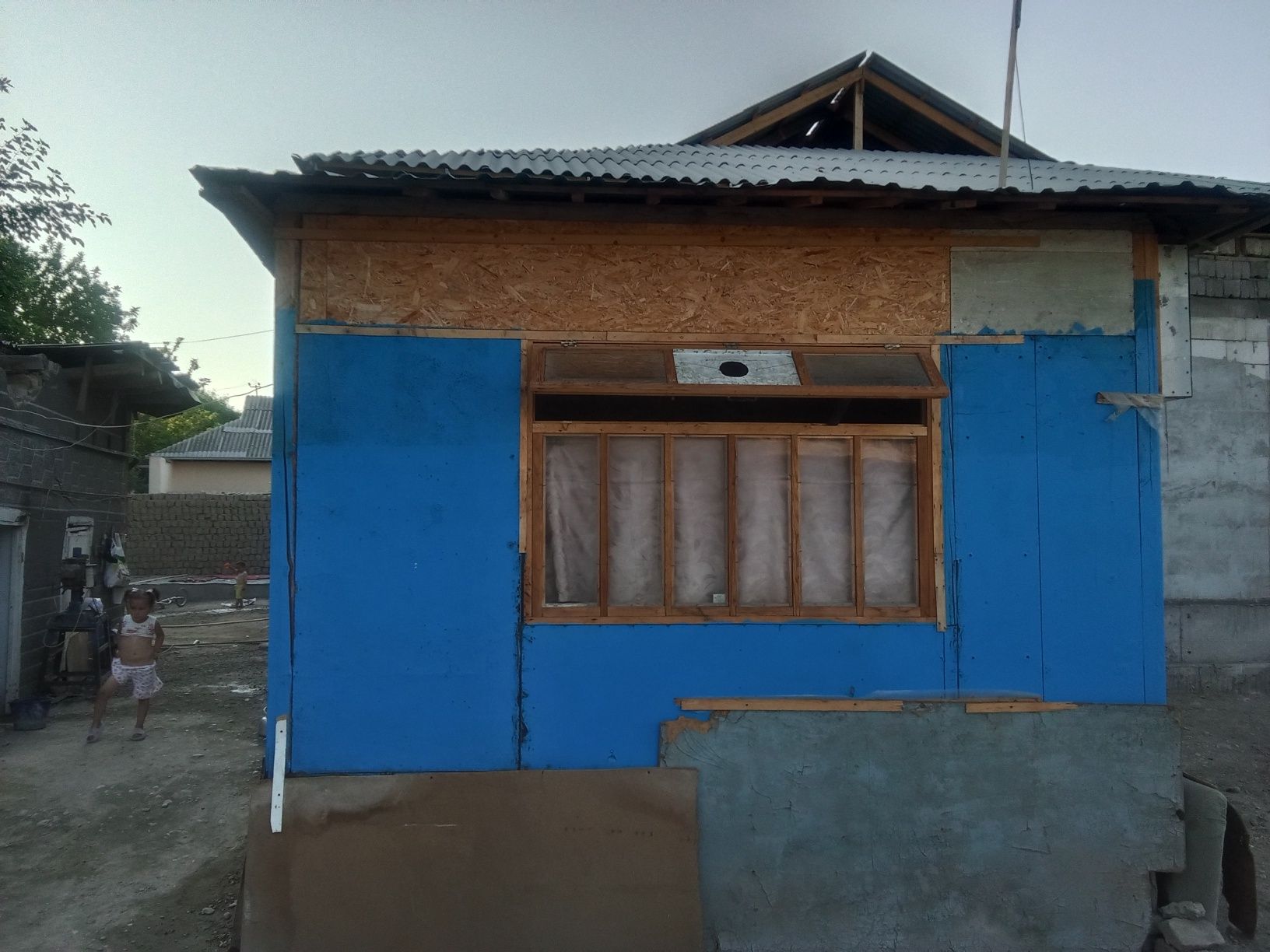 Дом на кале́сах газовый для проживания и продажи