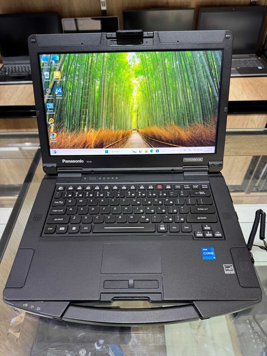 Panasonic FZ-55 Сенсорный Intel Core i5-1145G7 озу16гб хард 512ssd