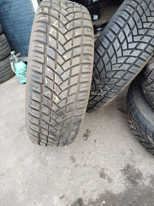 Cauciucuri Suzuki Vitara samurai 4x4 235/75/15