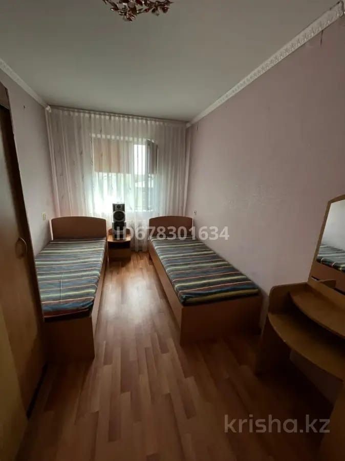 Продам 2-х ком кв 4/5 в центре М.Жусуп 65