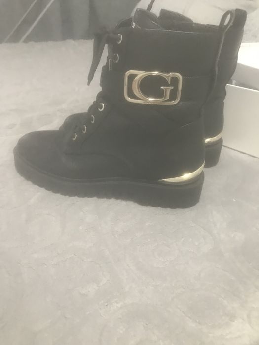 Ghete guess,marimea 39