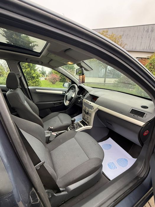 Vand Opel Astra h 1.9 cdti an 2009