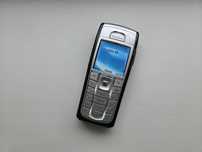 Nokia 6230i - telefon simplu cu butoane