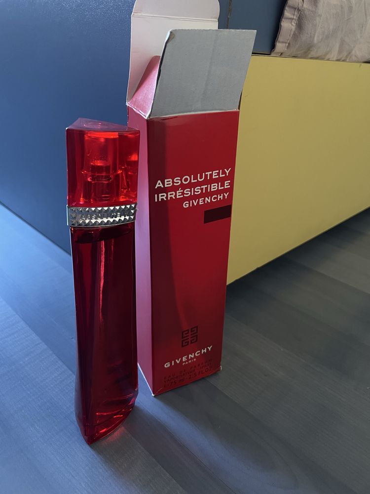 Givenchy Absolutely Irresistible EDP 75 ml