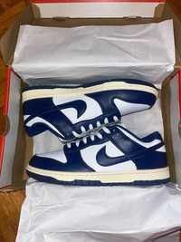 Nike dunk midnight navy