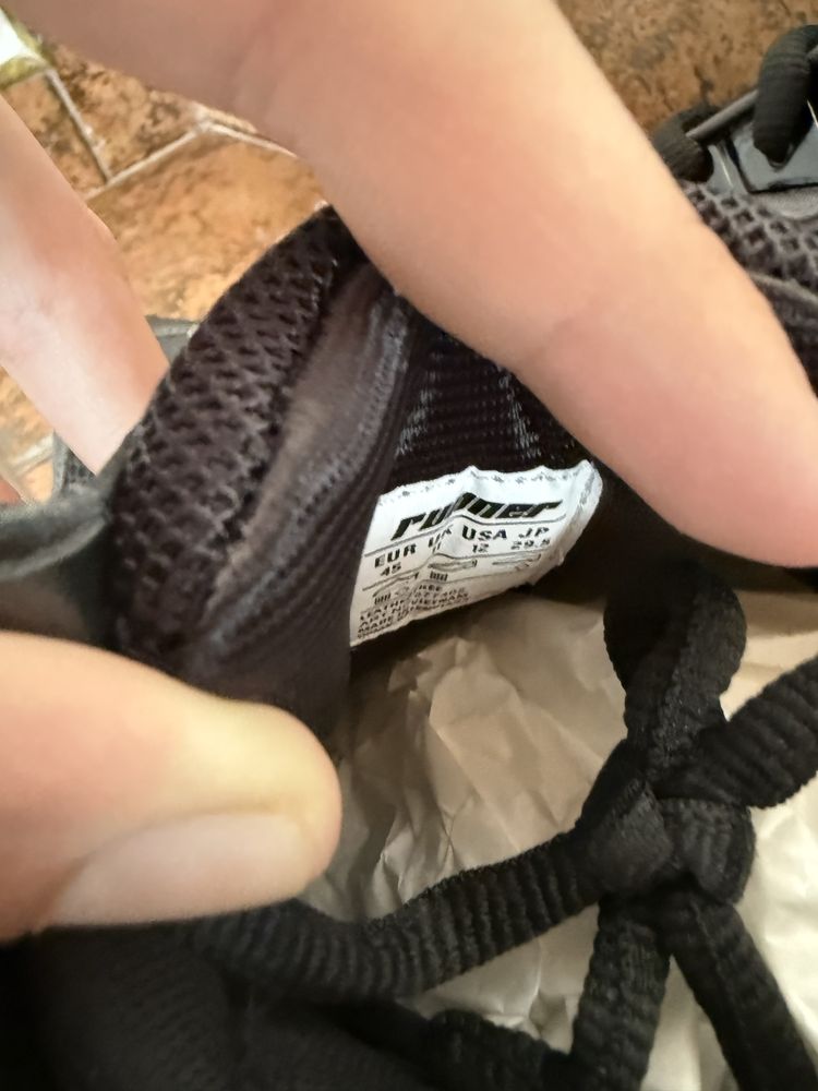 Adidasi Balenciaga Runner Negri „Triple Black”