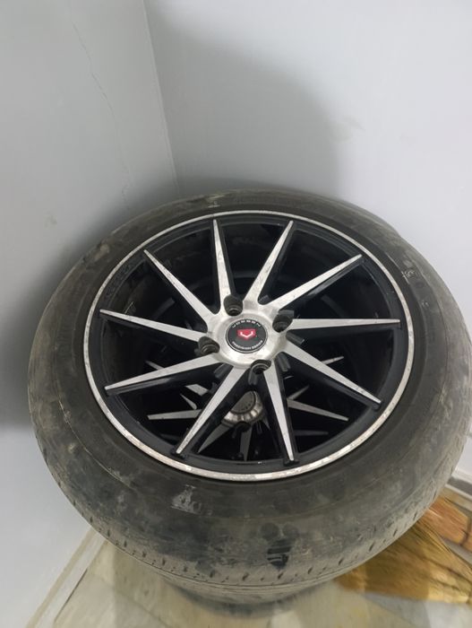Diska R16 ideal holatda
