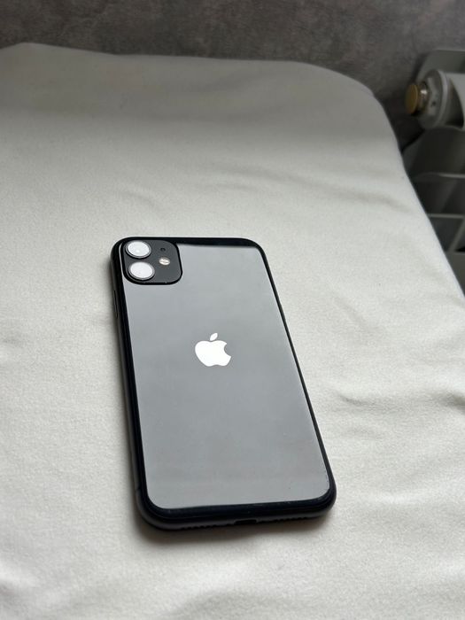 Продам iphone 11