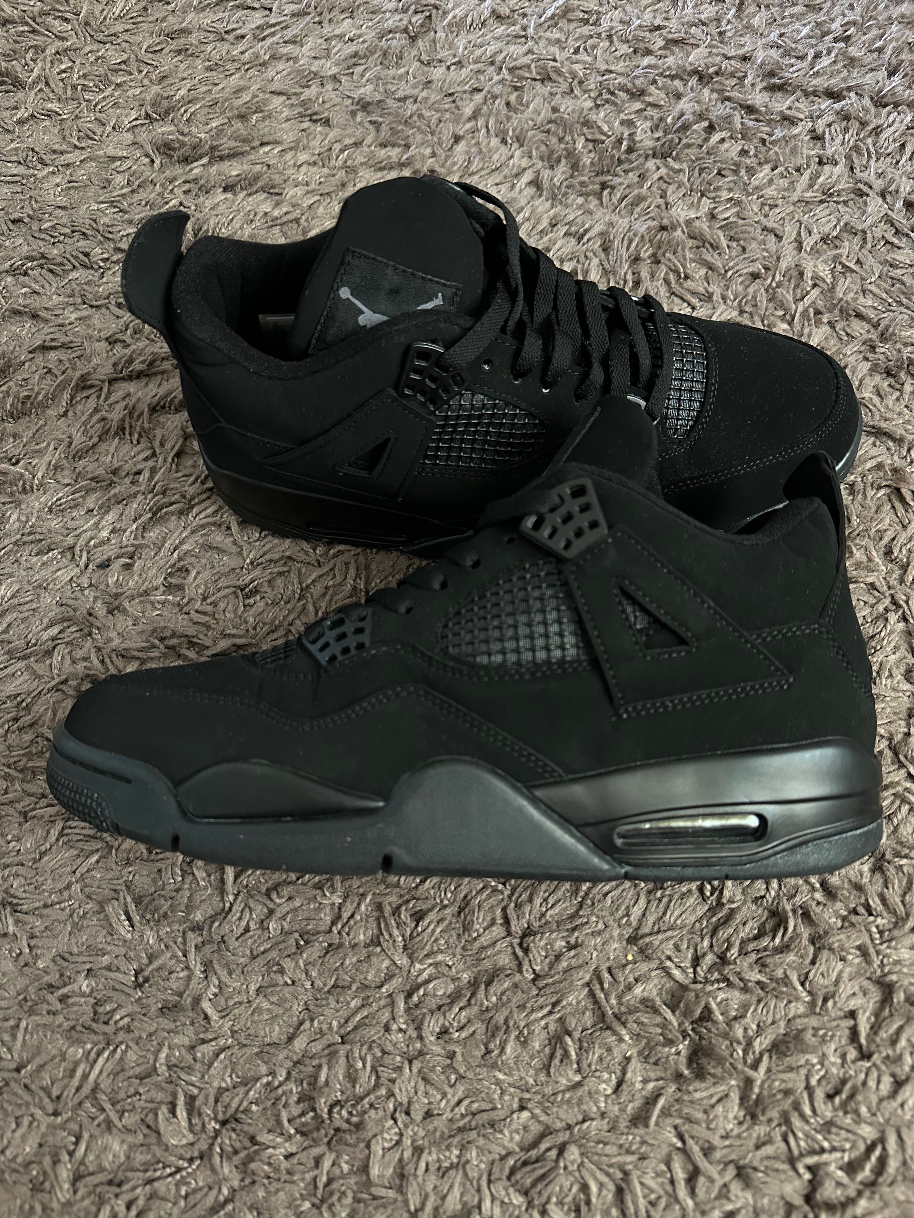 Jordan 4 Black Cat marime 46