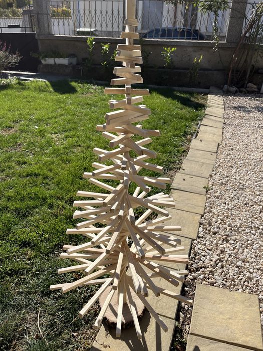 Дървена коледна елха