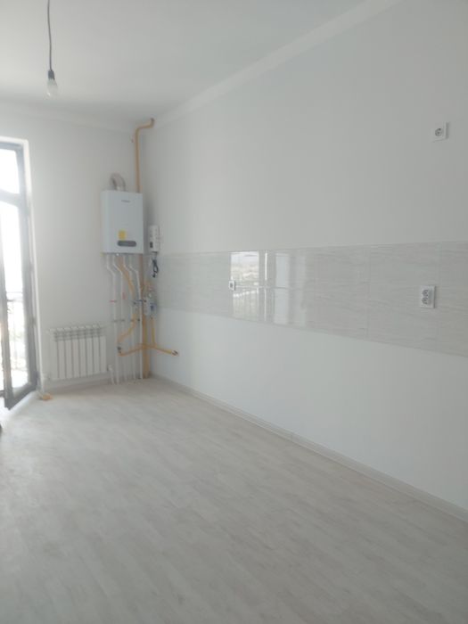 Кушбеги сохил буйи 2/12/13  новостройка  92 квдрат