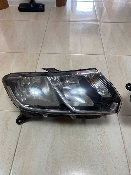 Faruri Dacia Logan 2 originale 2016