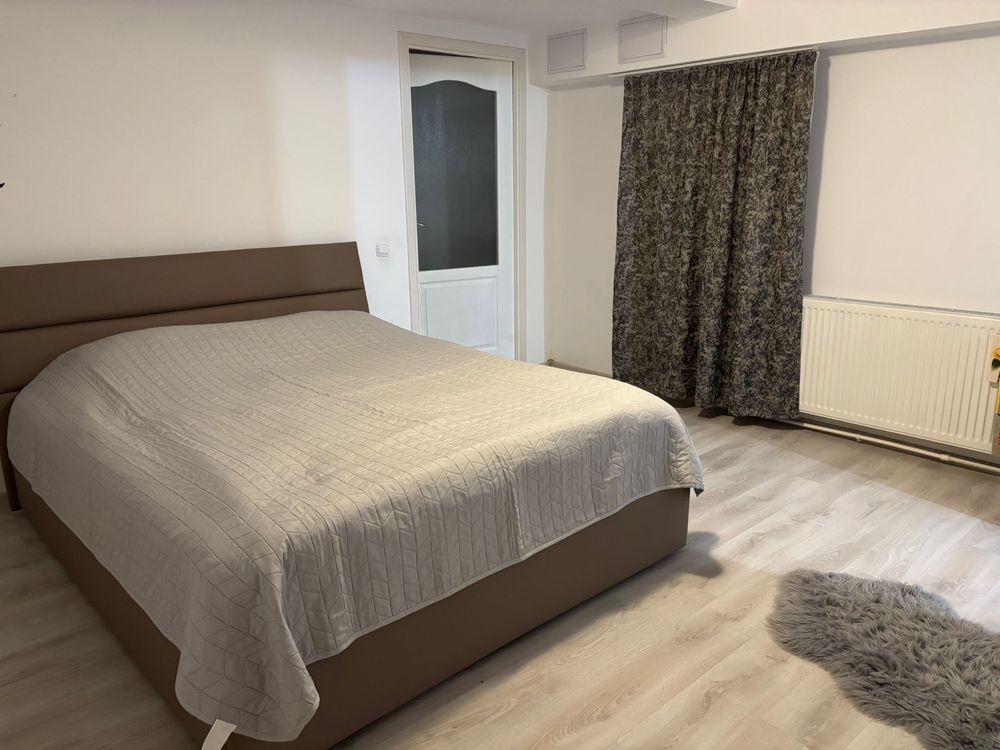Inchiriez apartament regim hotelier