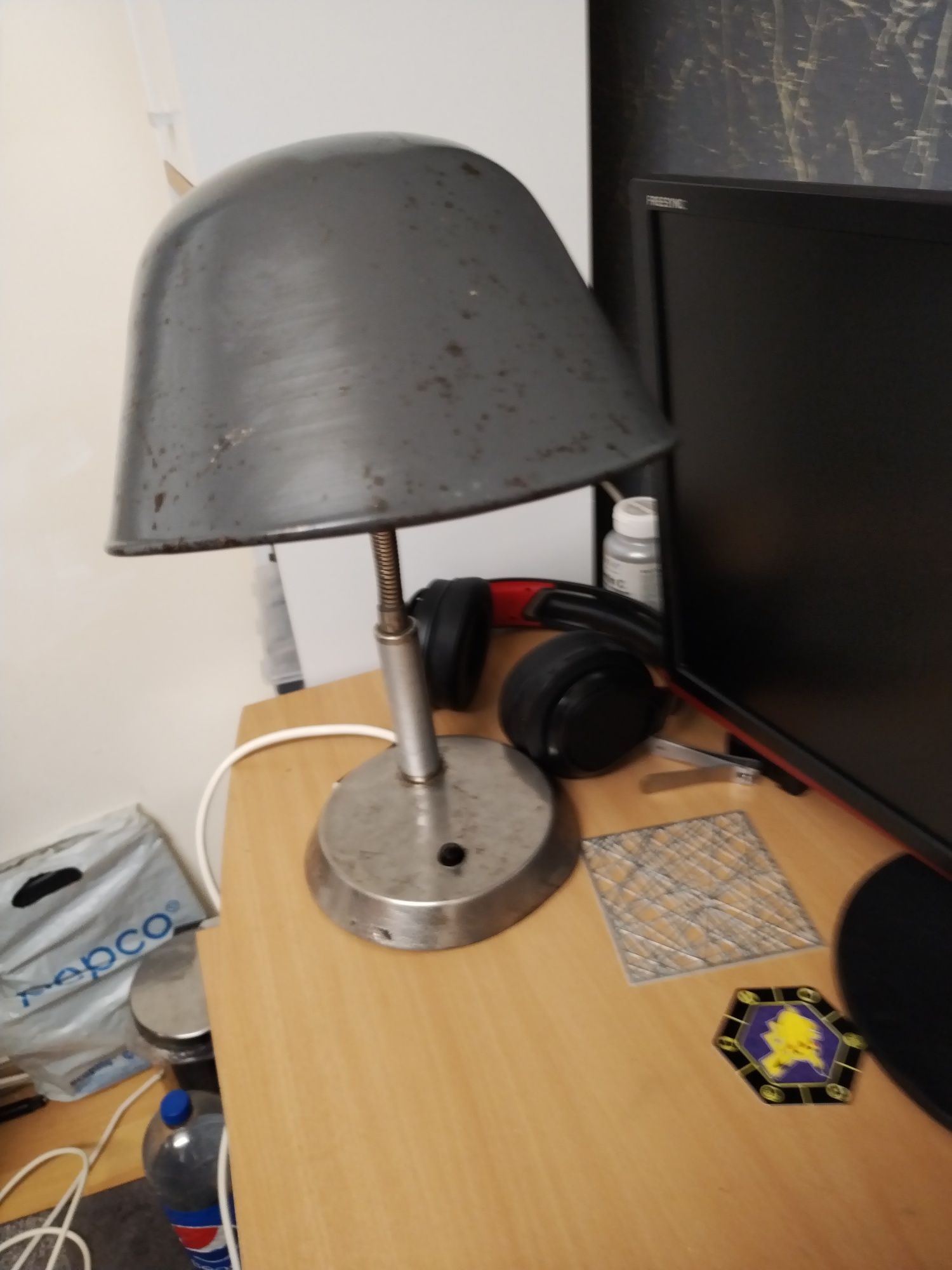 Lampa de birou de miliție