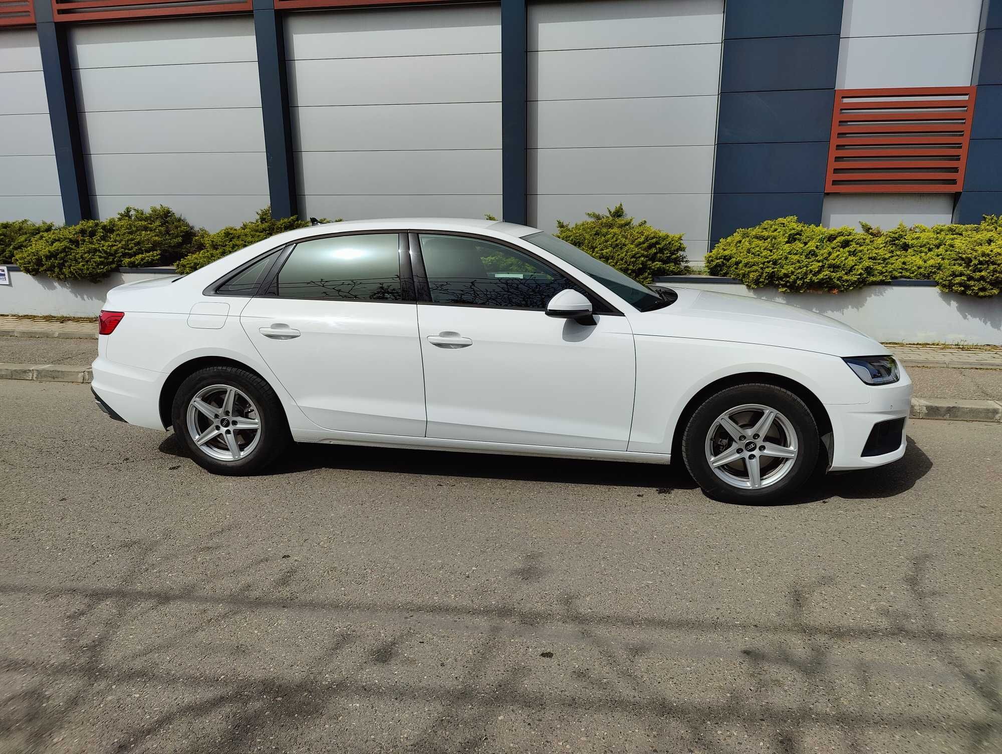 AUDI A4 S-Line, Mild-Hybrid, Bang-Olufsen