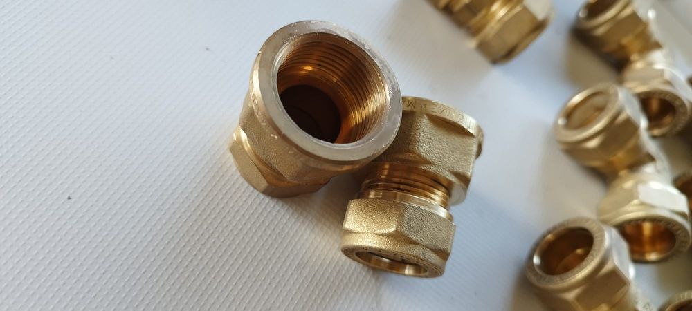 Racorduri compresie cupru 18mm