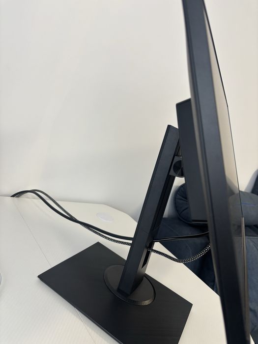 Monitor Asus Corpo 24.5