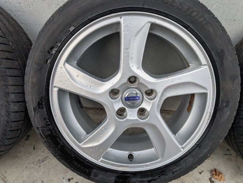 Jante BALDER 17" Volvo S60 V60 S80 V70 V40 S40 V50 anvelope 215/50R17 Bridgestone 31200602