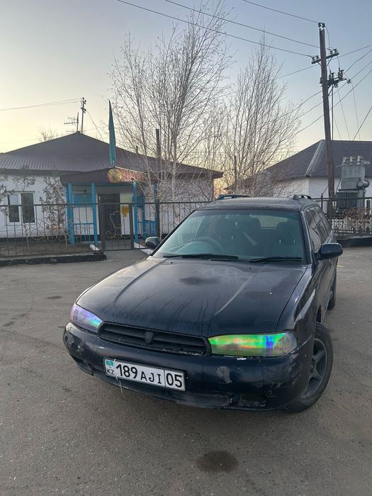 продам машину Subaru legacy b3