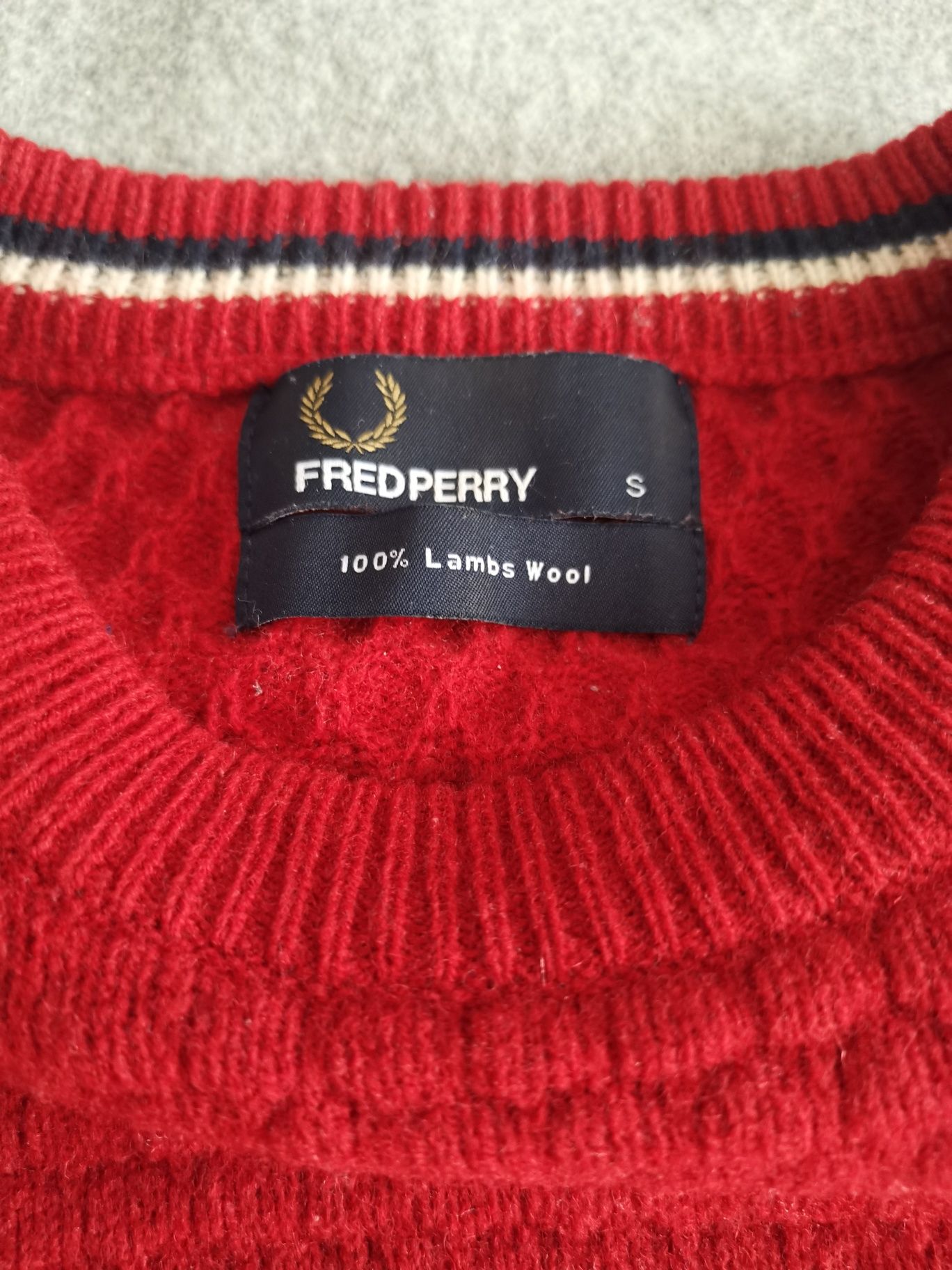 Fred Perry plover 100% lambswool