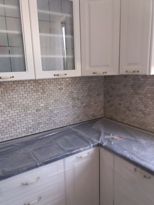Montaj piatra  marmură granit prelucrare blaturi ,lustruire marmura