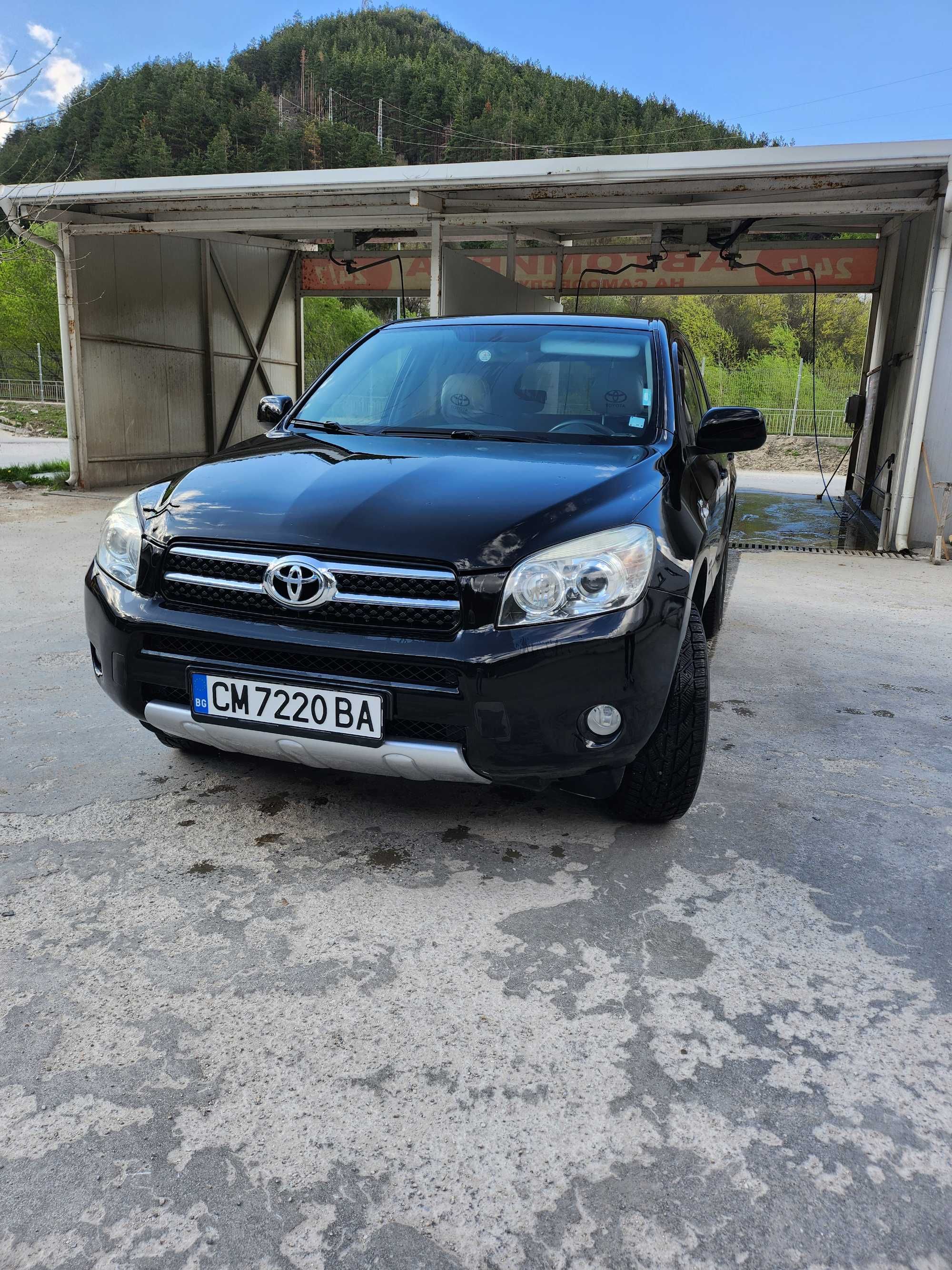 Toyota RAV 4 2008 г.