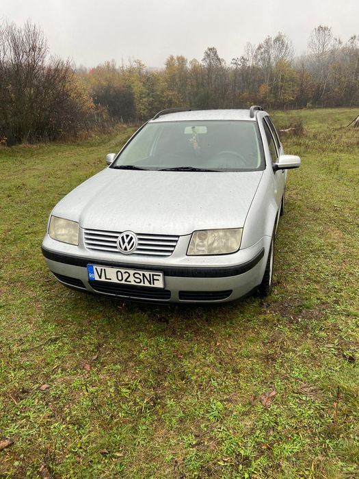 Vând Bora 2002  1.9 6 viteze