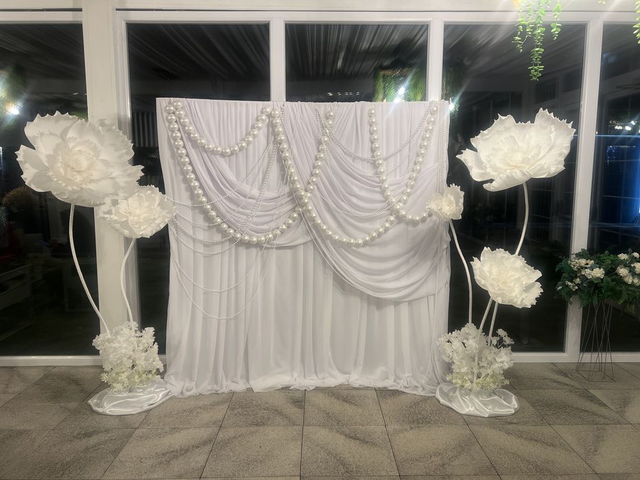 Inchiriez decor foto corner evenimente