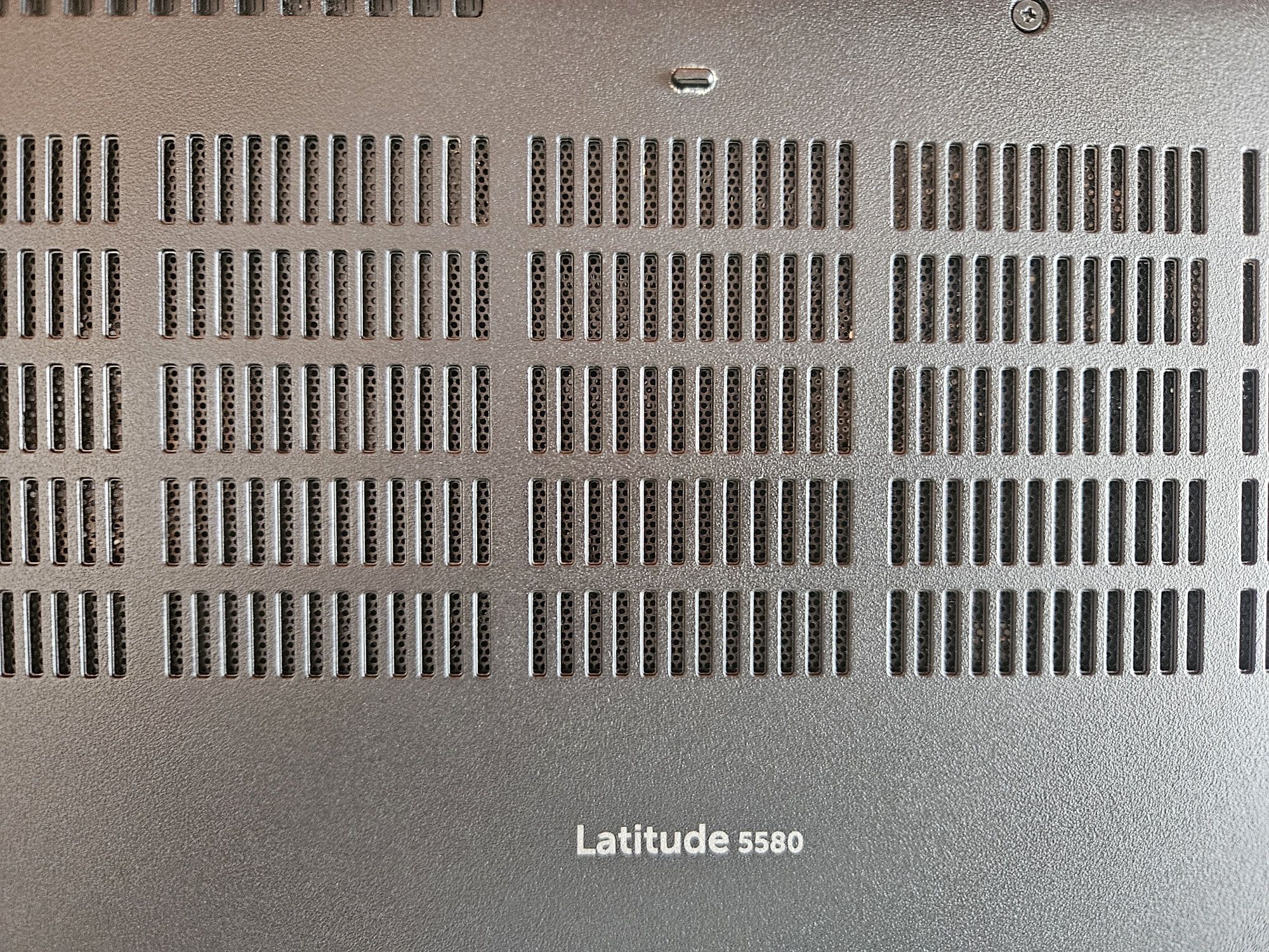 Laptop Dell Latitude 5580 i7-7820 16GBB