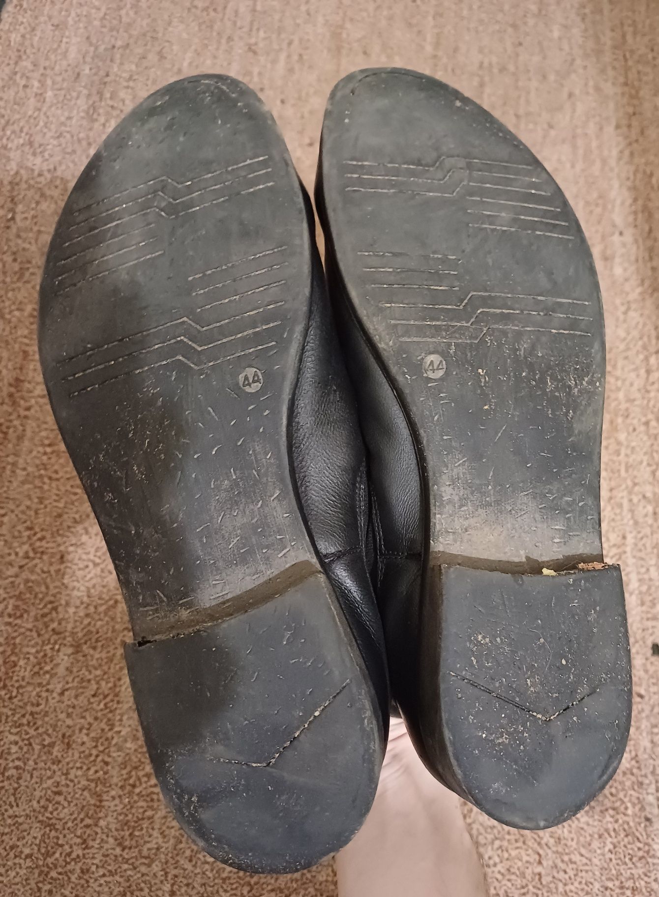 Pantofi din piele, tip gheata, marimea 44