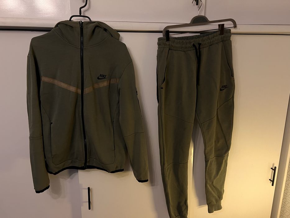 Nike Tech Fleece Green