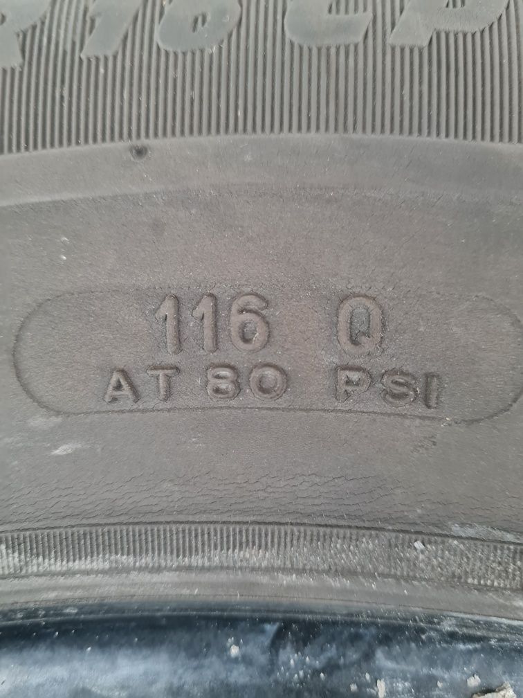 Всесезонни гуми за Бус 2 броя MICHELIN Agilis  225 75 R16C дот 0615